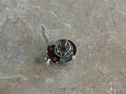 1965 FENDER 1 MEG LIN GUITAR BASS POT