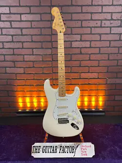 2015 FENDER JIMI HENDRIX STRATOCASTER, MAPLE FINGERBOARD, OLYMPIC WHITE W/HAR...