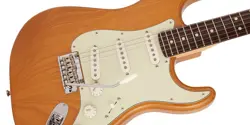 FENDER MADE IN JAPAN HYBRID II STRATOCASTER ROSEWOOD FINGERBOARD VINTAGE NATURAL