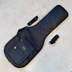FENDER DELUXE GIG BAG MINT DGB2402