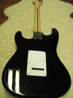 2018 SQUIER AFFINITY