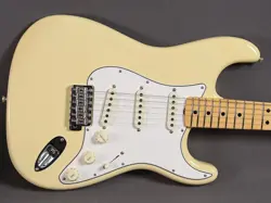 FENDER CUSTOM SHOP STRATOCASTER 1968 DLX CC AGED VINTAGE WHITE