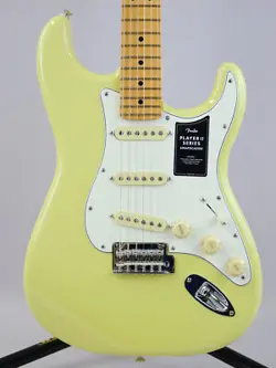 FENDER FENDER PLAYER II STRATOCASTER (HIALEAH YELLOW)