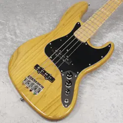 FENDER / MADE IN JAPAN TRADITIONAL 70S JAZZ BASS MAPLE VINTAGE NATURAL 4.45KG