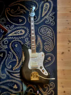 FENDER LIMITED EDITION THE VENTURES JAZZMASTER MADE IN JAPAN