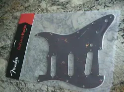 STRATOCASTER 11-HOLE PICKGUARD