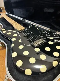 FENDER BUDDY GUY STANDARD STRATOCASTER ELECTRIC GUITAR BLACK W/HARD CASE