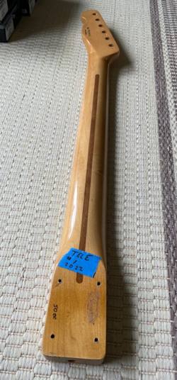 GENUINE FENDER CLASSIC SERIES 50'S TELECASTER NECK, MAPLE, 21 VINTAGE FRETS