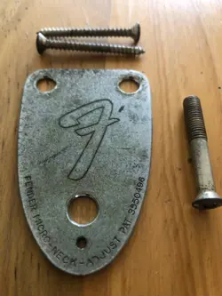 1979 NECK PLATE
