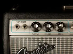 USED FENDER ’68 CUSTOM DELUXE REVERB GUITAR AMP COMBO WITH FOOTSWITCH