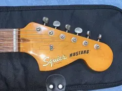 SQUIER BY FENDER CLASSIC VIBE 60S MUSTANG SONIC BLUE WIRING POD ELECTRIC GUITAR