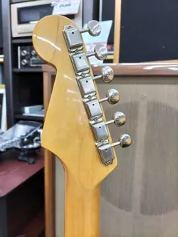 VINTAGE '62 STRAT
