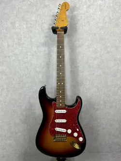FENDER S.R.V