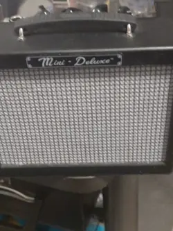 BATTERY POWERED MINI