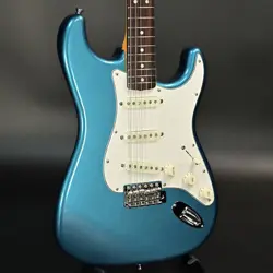 FENDER MIJ / TRADITIONAL LATE 60S STRATOCASTER LAKE PLACID BLUE S/N JD23022825