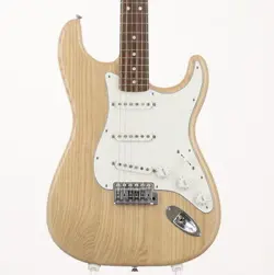 FENDER MADE IN JAPAN   HERITAGE 70S STRATOCASTER NATURAL