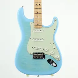 FENDER   HYBRID II STRATOCASTER CELESTE BLUE