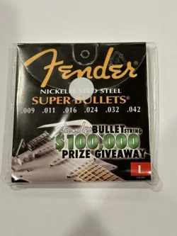 FENDER 3250L SUPER