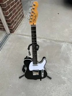 ULTRA W/ FENDER