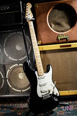 FENDER ERIC CLAPTON STRATOCASTER BLACKIE 2007