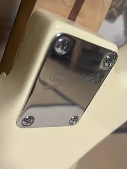 FENDER SQUIER CYCLONE