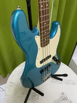 FENDER BUSKER S BJB BASS