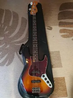 FENDER DELUXE ACTIVE JAZZ BASS ELECTRIC BASS