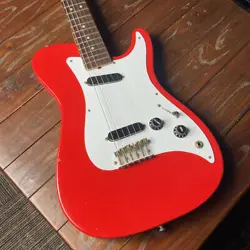 FENDER 1981 BULLET RED