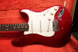 FENDER USA AMERICAN VINTAGE  62 STRATOCASTER CANDY APPLE RED 1994