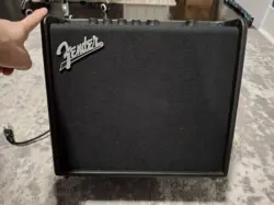FENDER MUSTANG LT25 25W GUITAR COMBO AMP