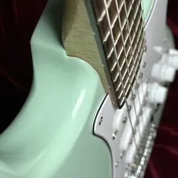 SQUIER BY FENDER AFFINITY ST