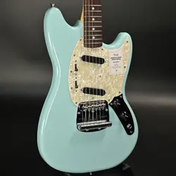FENDER TRADITIONAL 60S MUSTANG ROSEWOOD DAPHNE BLUE