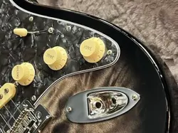 STRATOCASTER 2023 USED