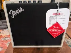 FENDER MUSTANG LT25 25W 1X8 GUITAR COMBO AMP DESERT SAND