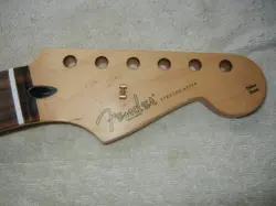 DELUXE PLAYER'S MODEL