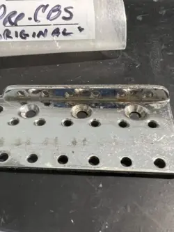 FENDER STRATOCASTER BRIDGE PLATE PRE CBS