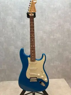 FENDER HYBRID II STRATOCASTER 2023