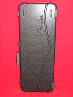 FENDER 2022 USA BLACK DELUXE MOLDED STRATOCASTER OR TELECASTER HARDSHELL CASE