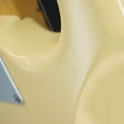 FENDER USA YNGWIE MALMSTEEN STRATOCASTER USED ALDER BODY WHITE W/HARD CASE