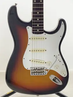 ST62-70 MIJ STRATOCASTER