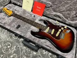 II STRATOCASTER 23