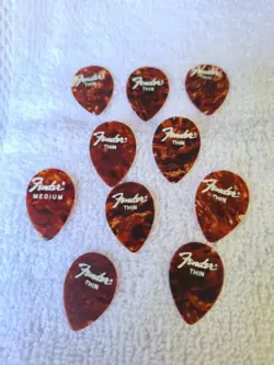 TEARDROP SHAPED FENDER