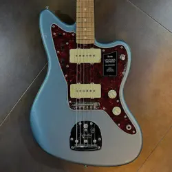 VINTERA 60 JAZZMASTER
