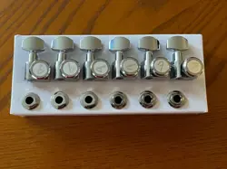 FENDER LOCKING TUNERS STRATOCASTER GUITAR TUNERS, POLISHED CHROME
