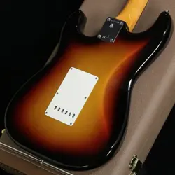 61 STRATOCASTER 3-COLOR