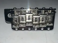 GENUINE FENDER VINTAGE-STYLE STANDARD TREMOLO BRIDGE ASSEMBLY STRAT STRATOCASTER