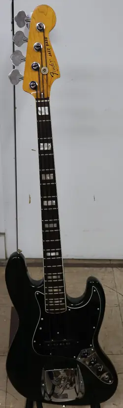 1978 FENDER JAZZ BASS BLACK