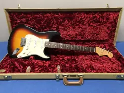 2006 FENDER CLASSIC PLAYER 60S STRATOCASTER W/TWEED CASE