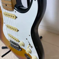 SERIES STRATOCASTER MADE