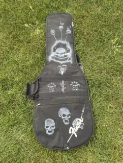 FENDER AIRBRUSHED PADDED GUITAR CASE BAG BACKPACK BLACK SOFT SHELL